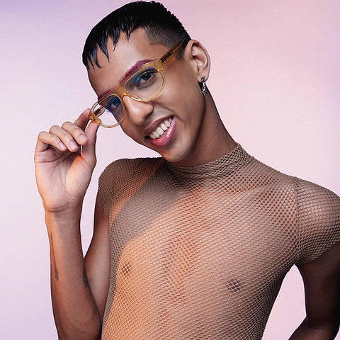 Vincent Chase Eyeglasses-Frame Round--EG Vincent Chase Eyeglasses-Frame Round--EG