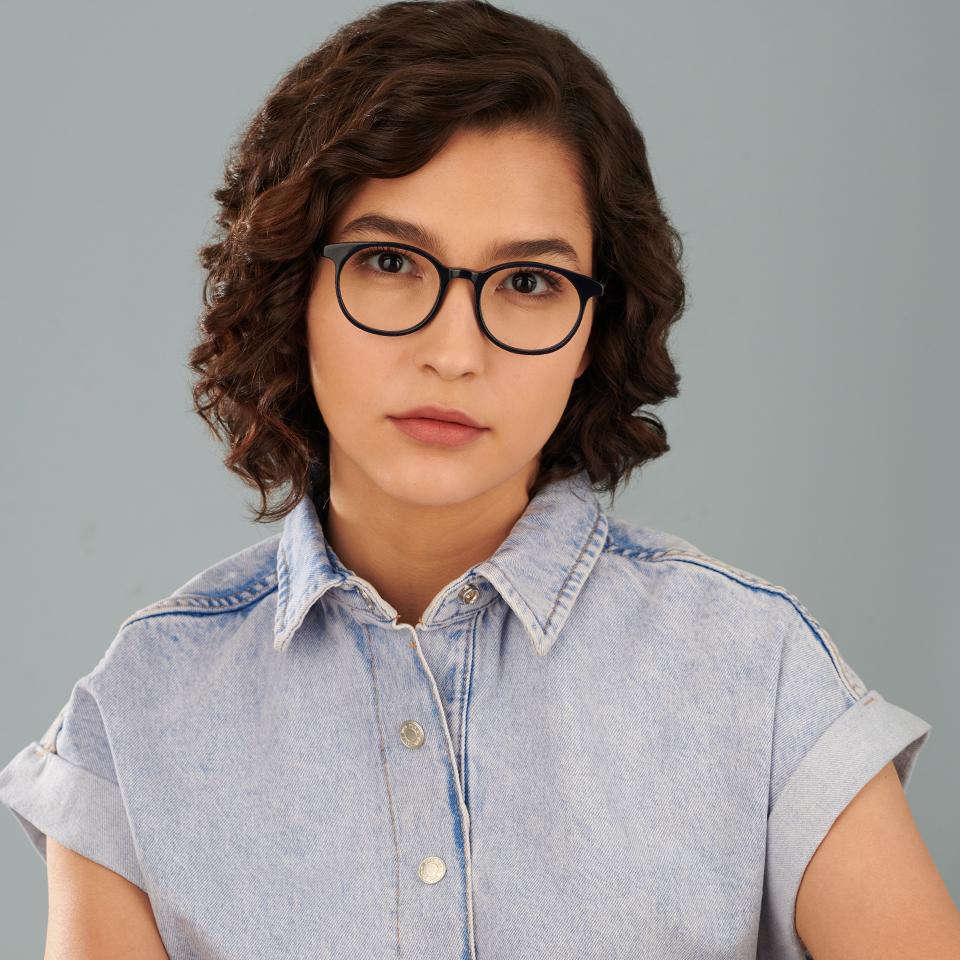 Vincent Chase Eyeglasses-Frame Round--EG Vincent Chase Eyeglasses-Frame Round--EG